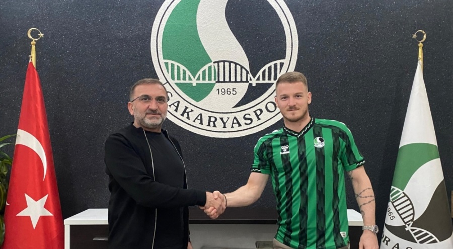 Sakaryaspor, Ognjen Ozegovic'i kadrosuna kattı