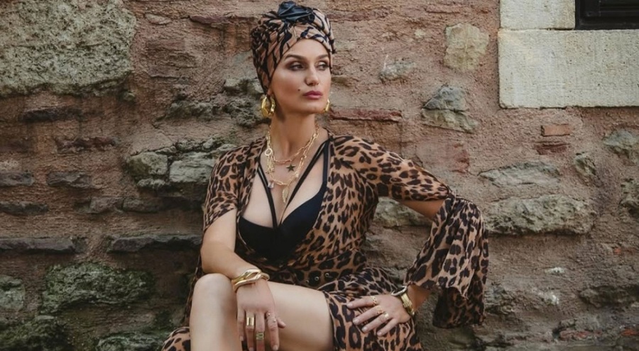 Tuğba Özay hastaneye kaldırıldı! "Küresel güçler tarafından zehirleniyoruz"