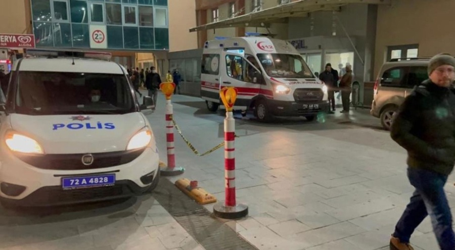 Balkondan düşen 53 yaşındaki kadın öldü