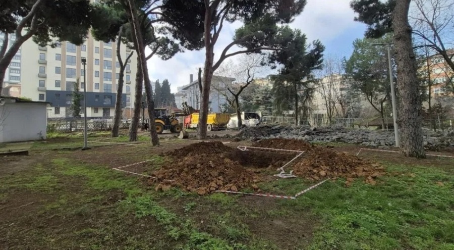 Alevilerden Gözcü Baba Türbesi'ne iş makinelerinin girmesine tepki