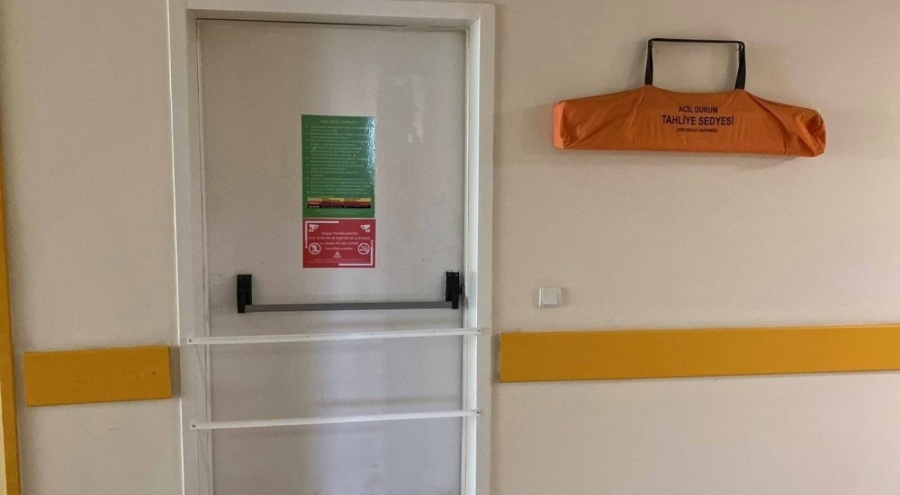 Yangın merdiveni girişlerinin kapatılma görüntülerine bakanlıktan açıklama