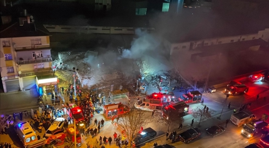 Konya'da çöken binadan kurtarılan 3 kazazede taburcu edildi