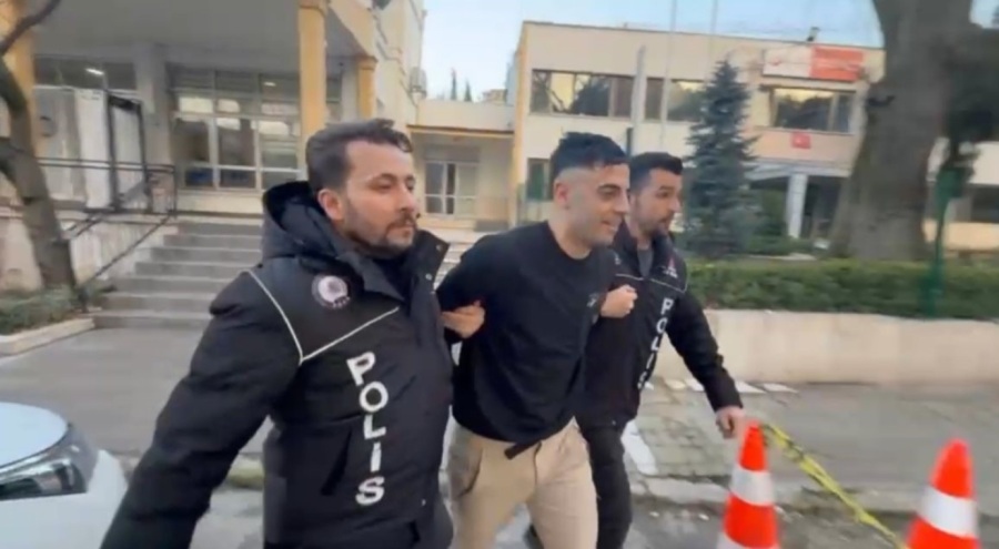 Bursa'da silahla yakalanan firariden ilginç açıklama: "Bence firardakiler teslim olsun, söz verince gelip alıyorlar"
