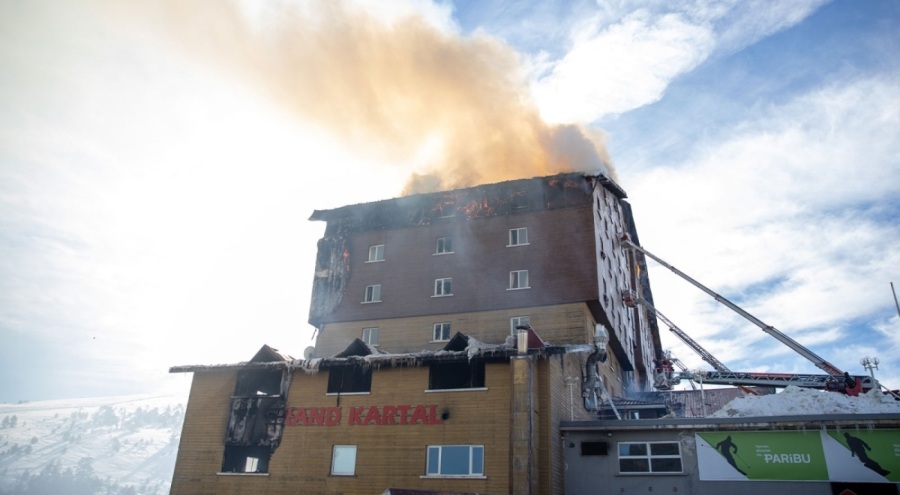 Felaketten yeni görüntüler: Yangına ilk müdahale anları ortaya çıktı