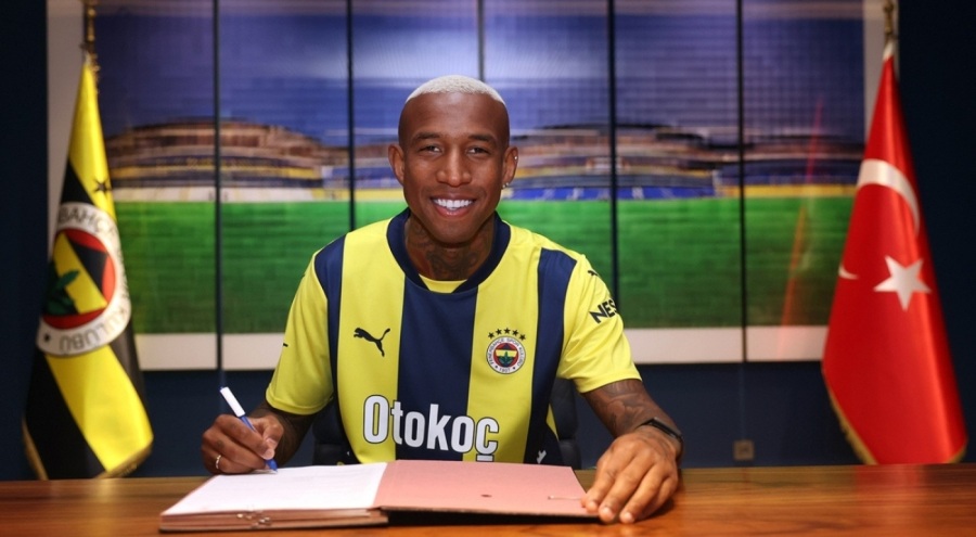Fenerbahçe, Anderson Talisca ile sözleşme imzaladı