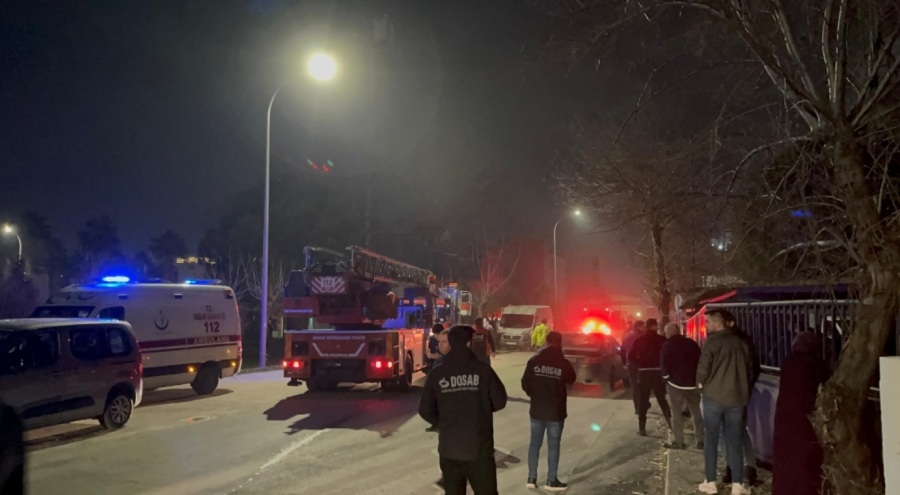 Bursa'da tekstil fabrikası alevlere teslim oldu