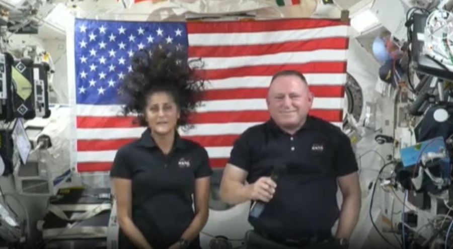 Trump, Elon Musk'tan uzayda mahsur kalan astronotların geri getirilmesini istedi