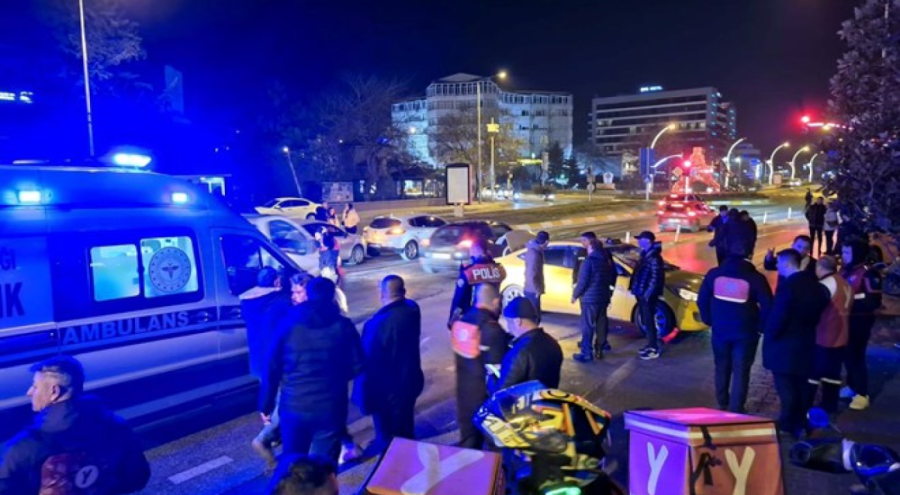 4 aracın karıştığı zincirleme kaza