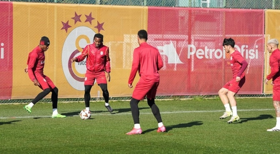 Galatasaray, Ajax maçı hazırlıklarını tamamladı