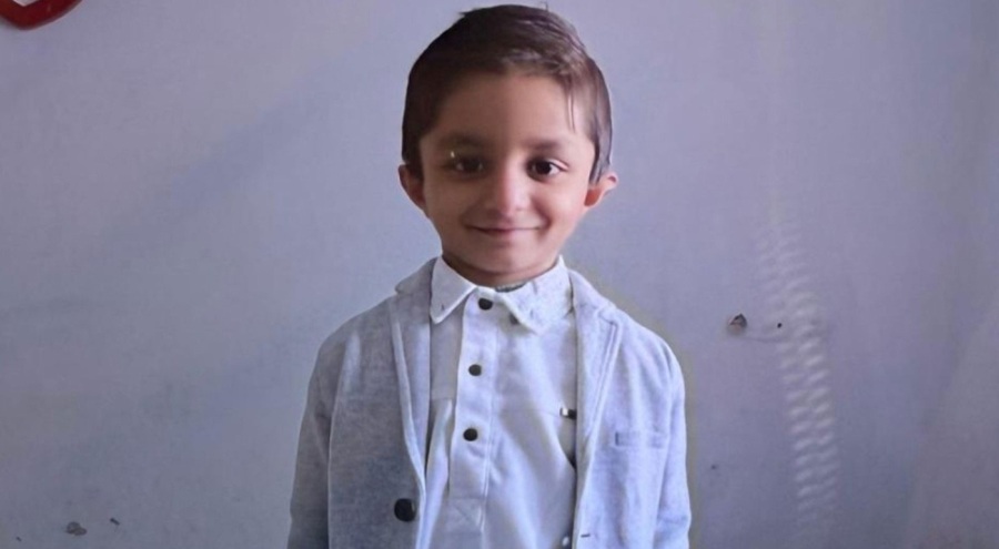 Aracın çarptığı 6 yaşındaki çocuk can verdi