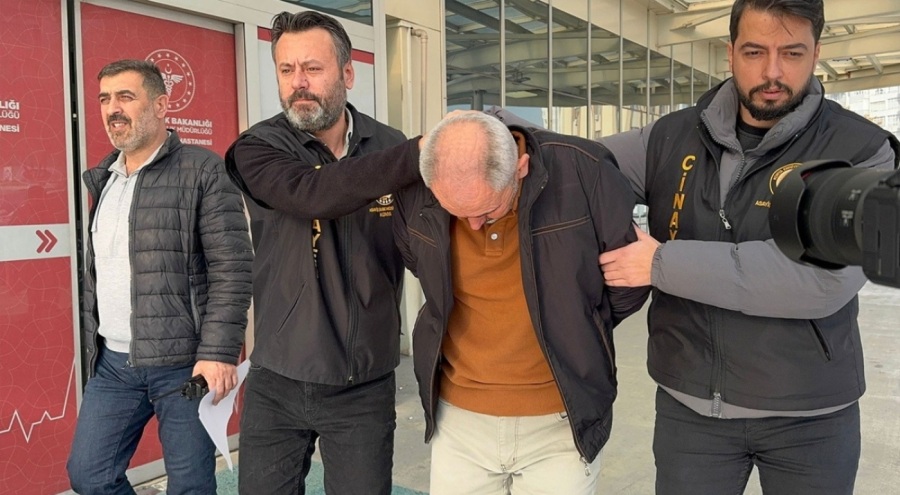 Konya'da çöken 4 katlı binanın müteahhiti tutuklandı