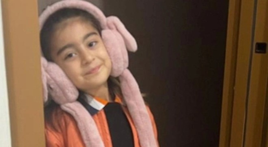 Minik Elif'in evde oyun oynarken fenalaşması sonucu hayatını kaybetti