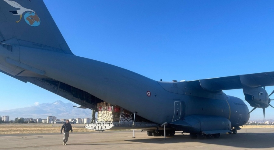 Gazze için hazırlanan 24 ton gıda malzemesi Ürdün'e ulaştırıldı