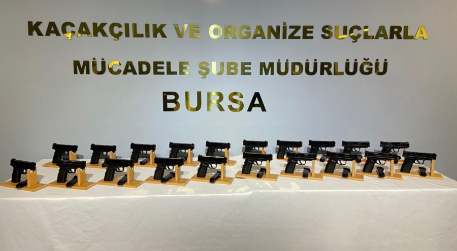 Bursa'da ruhsatsız silah ticaretine tutuklama