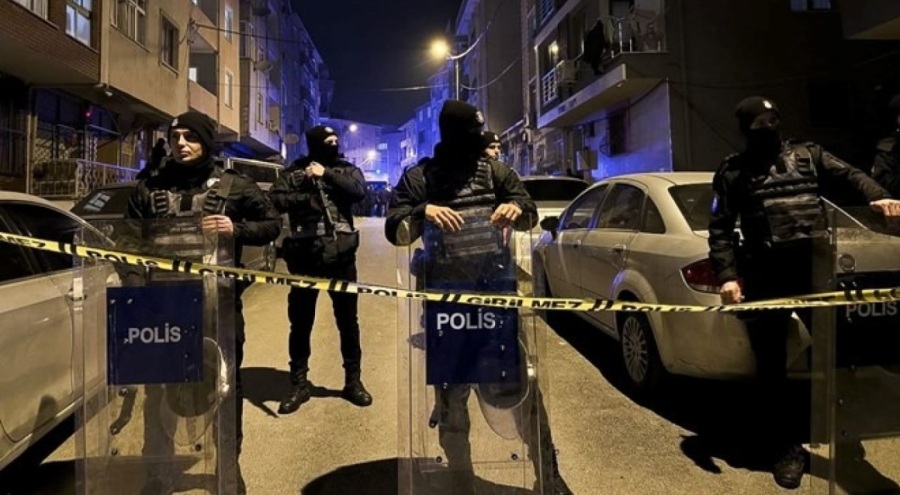 İstanbul'da aynı aileden dört kişiyi öldürüp Bursa'da yakalandı!