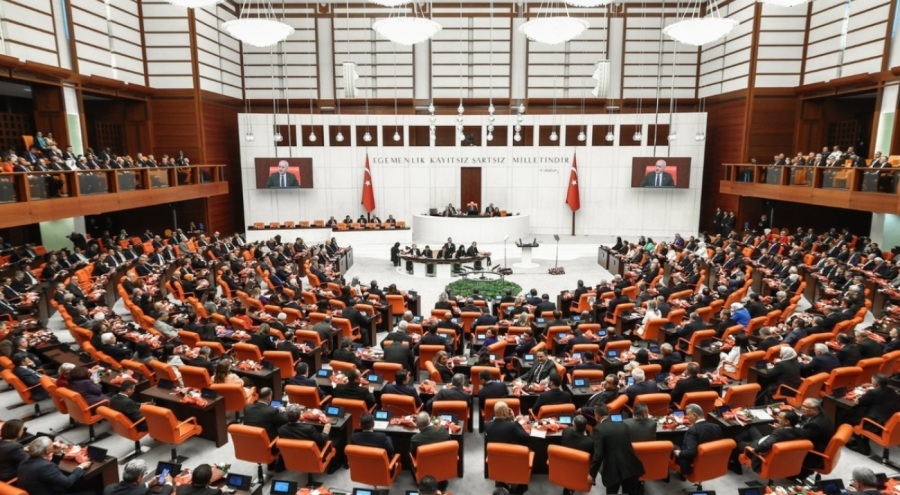 Devlet Denetleme Kurulu'na 'görevden uzaklaştırma yetkisi'