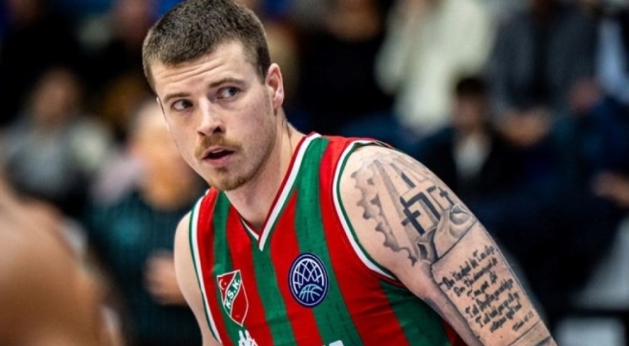 Karşıyaka'da ayrılık