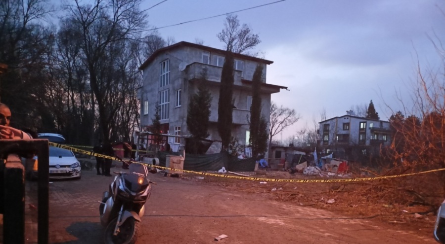 Aranma kararı bulunan kişi polise saldırdı