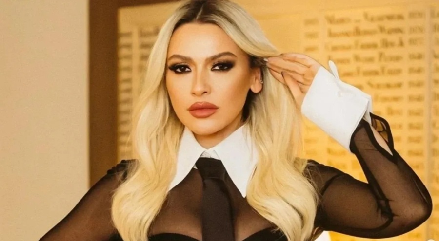 Hadise'den teğmenlere destek paylaşımı