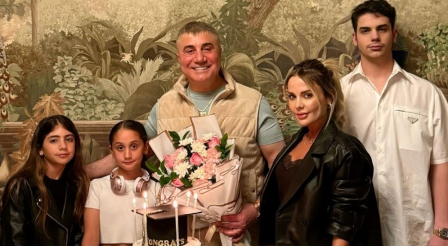 Sedat Peker üniversiteden mezun oldu