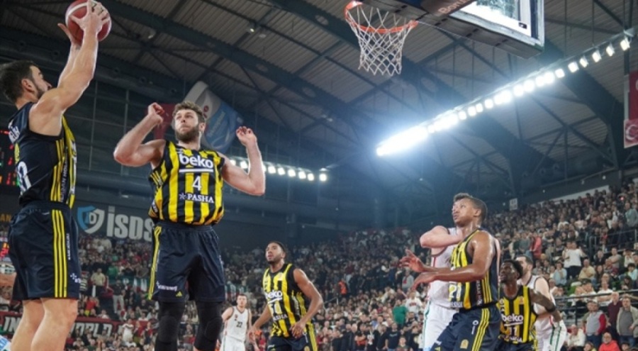 Fenerbahçe Beko, Ergin Ataman'ın Panathinaikos'una konuk olacak
