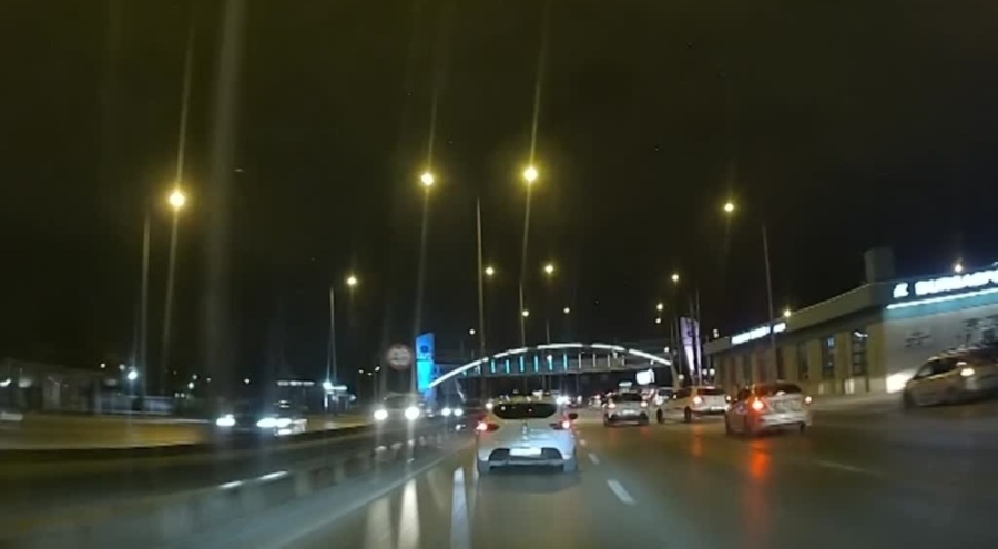 Bursa'da makas atan sürücü kazaya neden oldu! O anlar kamerada