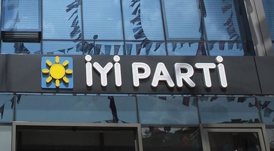 İYİ Parti'de toplu istifa!