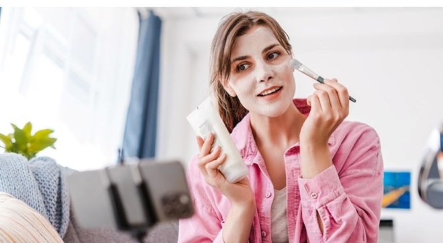 Namaza başlatan kreme ceza yağdı!