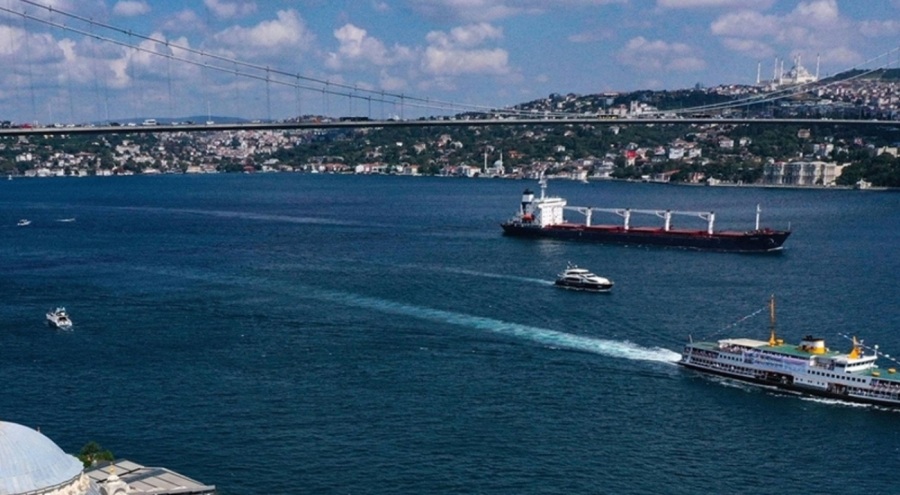 İstanbul Boğazı'ndan geçen yıl 41 bin 363 gemi geçti