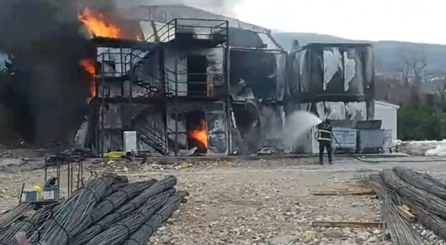 İşçi konteynerinde yangın