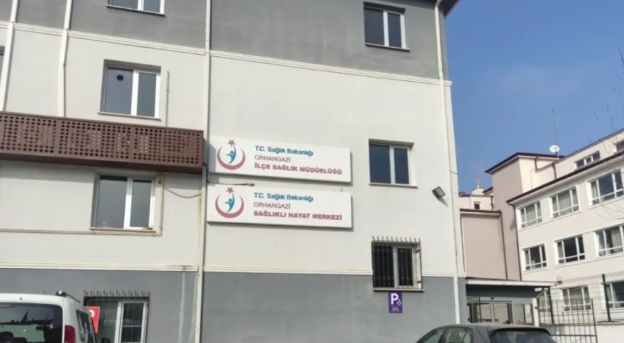 Bursa'da aile hekimi, memurla yumruk yumruğa kavga etti