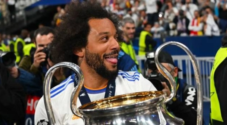 Yıldız futbolcu  Marcelo emekli oldu