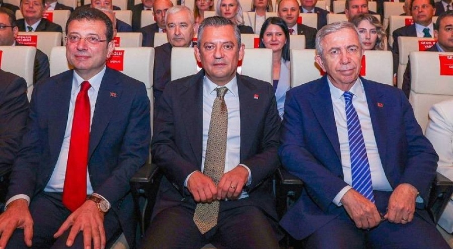 CHP'de PM Toplantısı öncesi dikkat çeken görüşme
