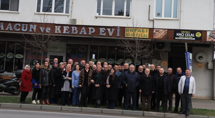 Öğretmeniyle 40 sene sonra Bursa'da bir araya geldi