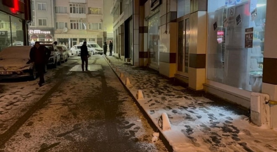 Cinayet sebebi şarj aleti çıktı!