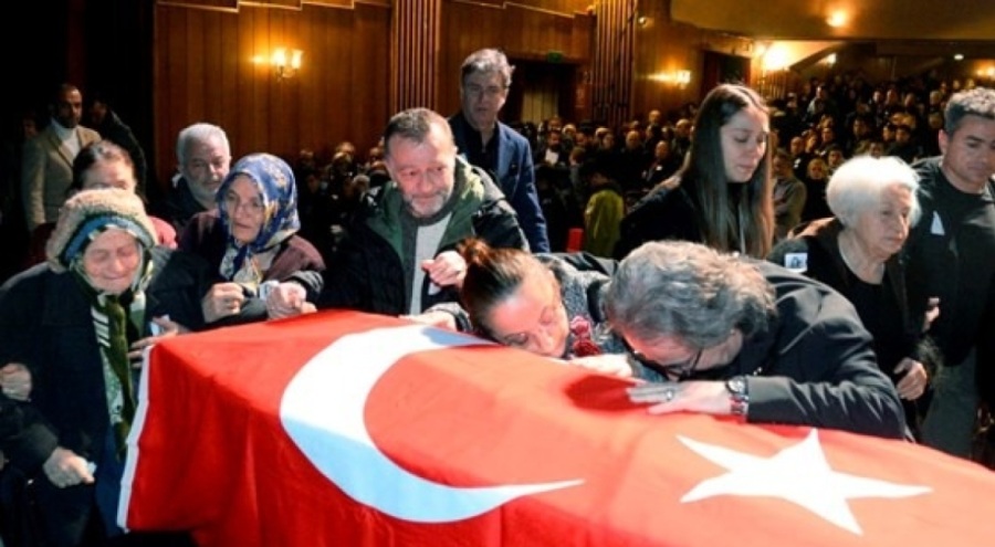 Ödüllü keman sanatçısı Laçin Akyol'un organları 3 kişiye umut oldu!