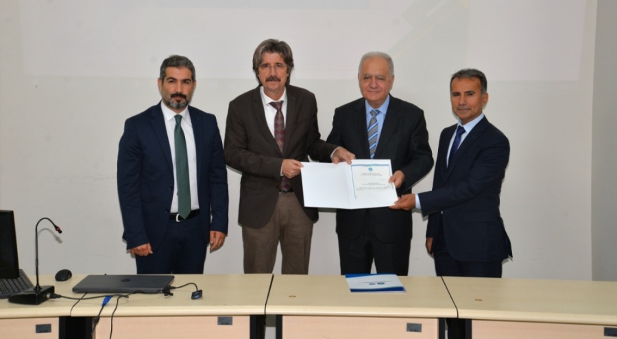 UHKİB'ten 'Moda Tasarımında Kalıp ve Model Geliştirme Sertifika Programı'