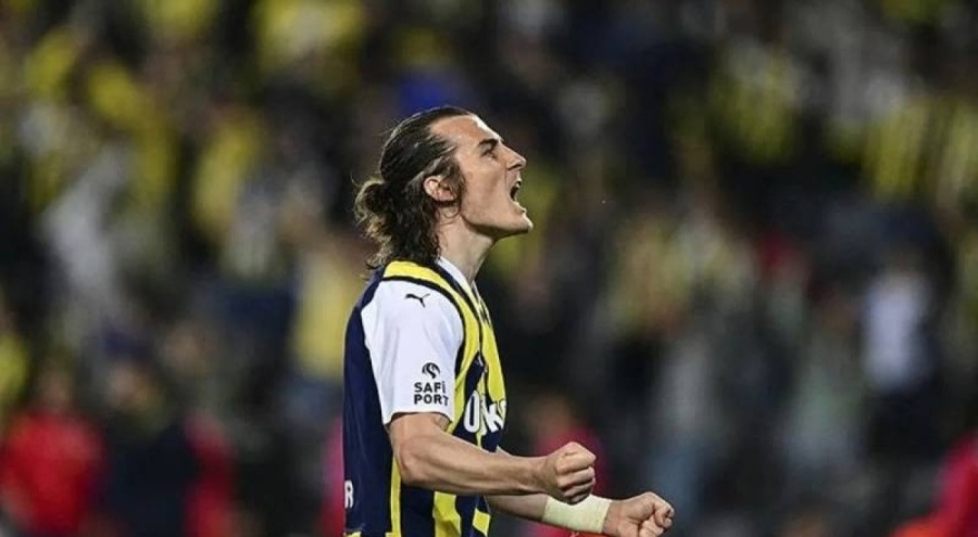 Fenerbahçe'ye Çağlar Söyüncü'den kötü haber
