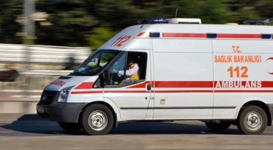 Otomobilin çarptığı çocuk yaralandı