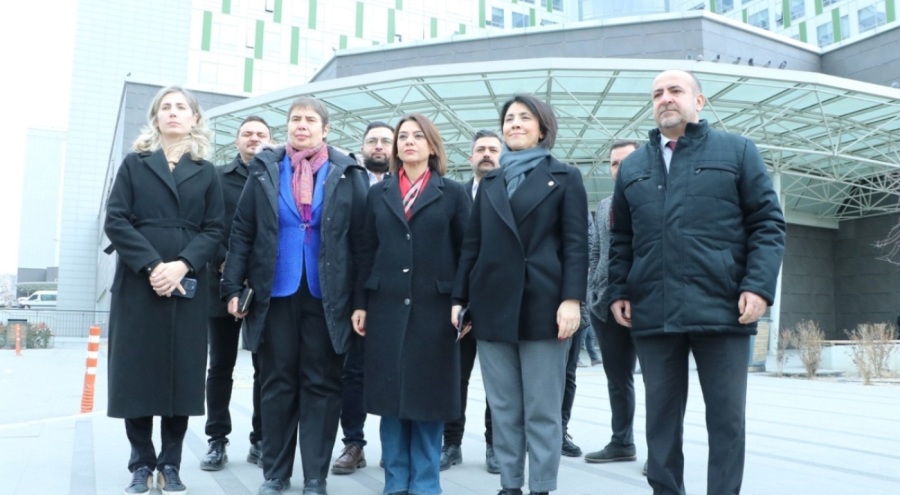 CHP heyetinden sahte içki sebebiyle tedavi gören hastalara ziyaret