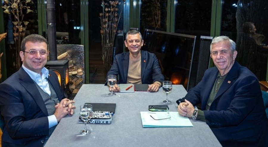 Üçlü zirve sonrası Özgür Özel'den ilk paylaşım geldi!