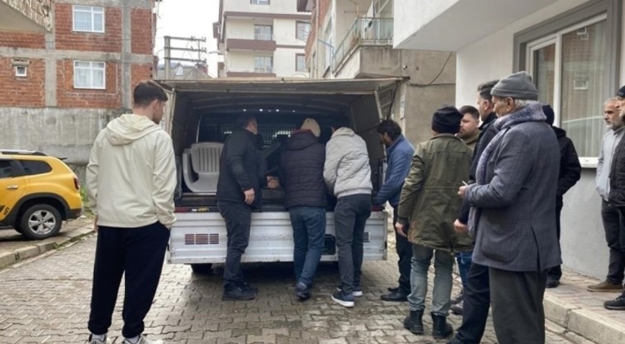 Epilepsi hastası 13 yaşındaki Nazlı evinde yaşamını yitirdi