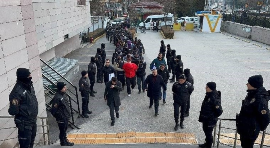 Yasa dışı bahis operasyonu! Bursa dahil 9 ilde 13 şüpheli tutuklandı