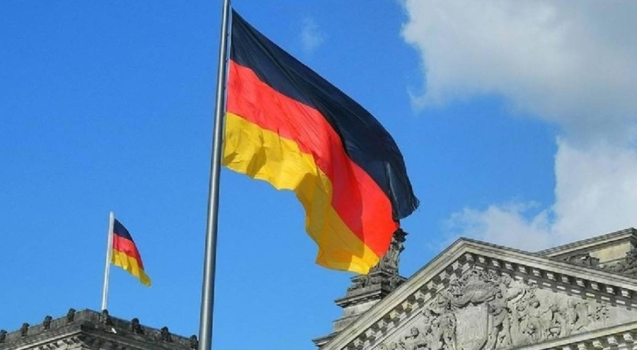 Almanya 6 ay daha uzatma kararı aldı