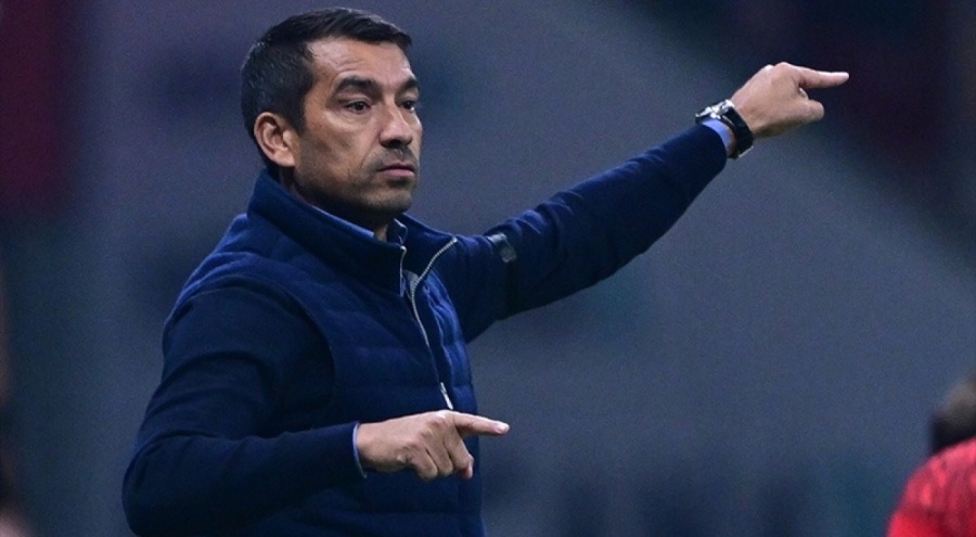 Van Bronckhorst'tan eski takımına "geri dönüş" sorusuna net cevap