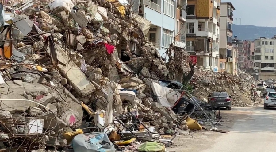 Hatay'da 6 Şubat depremlerinde yıkılan Kule Apartmanı'nın müteahhidi Ömer Cihan'a tahliye