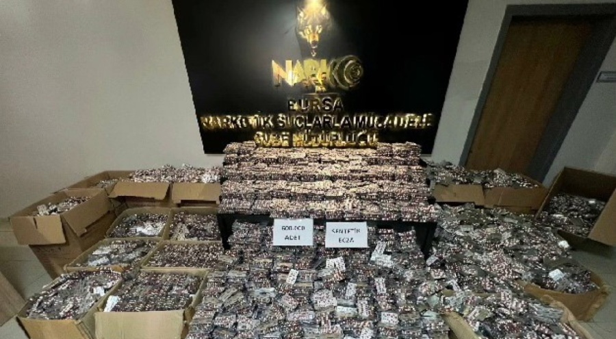Bursa'da tarihi operasyon! 600 bin hap ele geçirildi