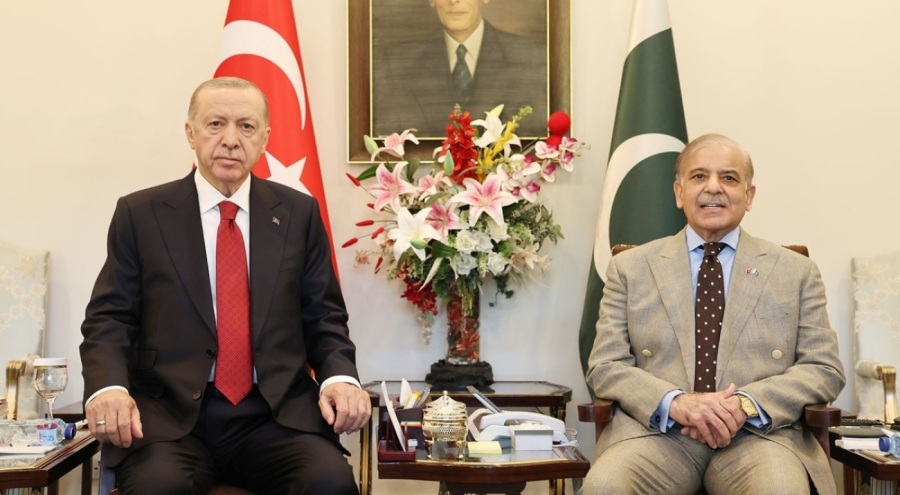 Cumhurbaşkanı Erdoğan, Pakistan Başbakanı Şerif'le görüştü