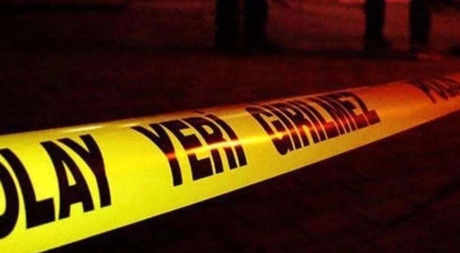 36 yaşındaki kadın evinde asılı halde ölü bulundu