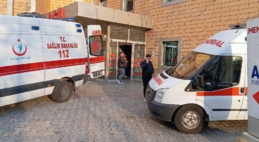 Bekçiler ile şüpheliler arasında çatışma: Ölü ve yaralılar var!